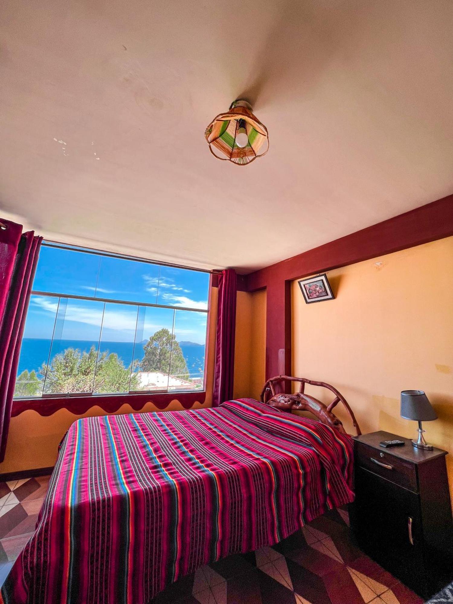 Hostal Sol Y Lago Copacabana  Zewnętrze zdjęcie